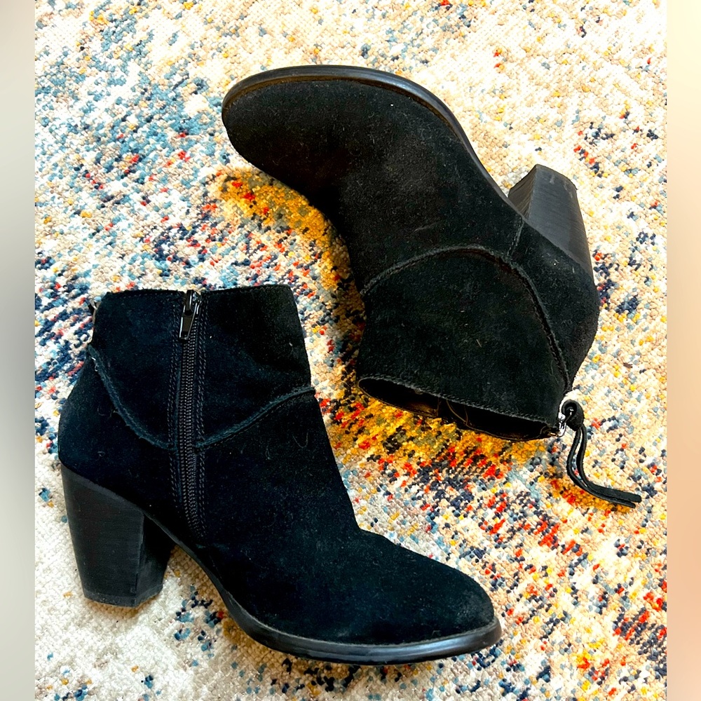 Steve Madden Booties - Picture 1 of 11
